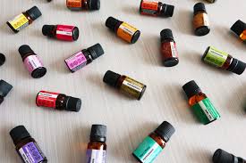 How Essential Oils Can Help Calm Stress (+ our favourites for reducing  stress and anxiety) – Craftiviti