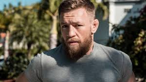 El impactante cambio de Conor McGregor: Se afeita la barba