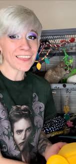 Fun fact: there's a reason I'm almost always wearing a Twilight shirt when  I'm talking about my ratties #iykyk