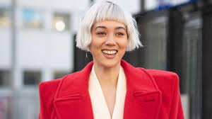 Frisuren für frauen 50+ mit langen haaren. Frisuren Mit Pony Die Schonsten Looks Brigitte De