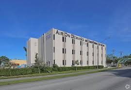 16201 Sw 95th Ave Miami Fl 33157 Office For Sale Loopnet Com