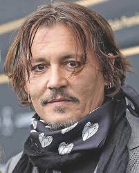 I miss that special person who is always the one behind my smile😊 and  makes me feel loved 🥀❤️ Darling, you are my treasure; My life depends