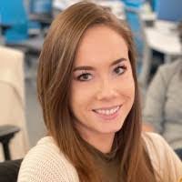 Amanda Gearhart's Instagram, Twitter & Facebook