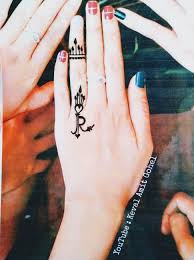 R Letter Mehndi Tattoo Design Finger Henna Designs Mehndi Tattoo Mehndi Designs For Girls