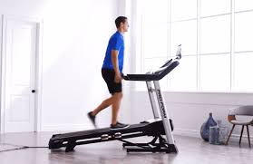 The treadmill's lcd screen shows your total distance, time, speed, calories burned, and can even display your heart rate after you grip the handles. Top 5 Best Treadmills With Built In Tv Screen Reviews In 2021 City Athletic Club
