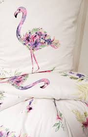 Eine Zauberhafte Verbindung Von Flamingos Und Blumen Tropische Bettwasche Bettwasche Modern