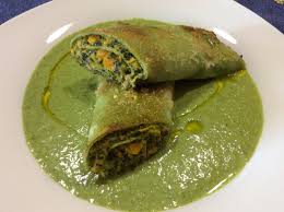 Semplici da preparare, ottime da gustare con ingredienti e che possiamo facilmente recuperare. Crespelle Verdi Con Zucca Spinaci Ricotta E Crema Di Lattuga In Cucina Con Lilly