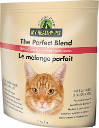 They use all­ natural, highest quality whole food ingredients—and nothing from china. Holistic Blend Perfect Blend With Chicken Ocean Fish Dry Cat Food 11 Lb Bag Chewy Com