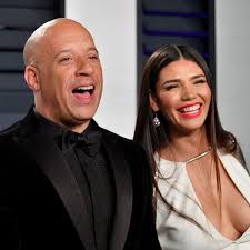 Vin diesel was born mark sinclair in alameda county, california, along with his fraternal twin brother, paul vincent. Vin Diesel So Heiss Ist Seine Freundin Paloma