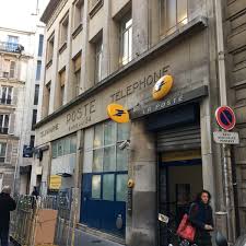 La Poste Paris Batignolles Batignolles 82 Visitors