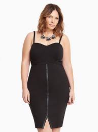 Knitted corsets are so beautiful and chic, if only they were easier to make! Plus Size Knit Bustier Bodycon Dress Torrid