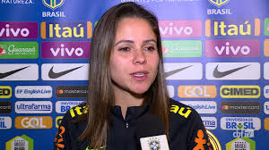 Em tóquio até o dia do próximo jogo, time dirigido por andré jardine se divide entre trabalho regenerativo e atividade no campo. Erika Esta De Volta A Selecao Brasileira Feminina Youtube