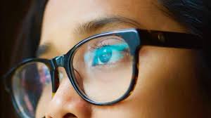 Learn how to remove reflections from glasses in photoshop. How To Remove Glare From Glasses In Lightroom