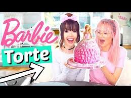 Wir Backen Eine Barbie Torte Viktoriasarina Youtube Barbie Torte Lippenstift Selber Machen Valentinstag Geschenke Selber Machen