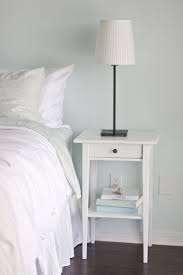 10 Interesting Ikea Nightstand Designs 10 Interesting Ikea Nightstand Designs With White Bed And Wooden Nightstand And Desk Lamp Des Trautes Heim Wohnung Heim