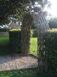 Woven Willow Garden Sculptures Wonderwood Modern Design In 2020 Willow Garden Cottage Garden Design Garden Arches