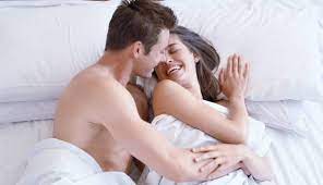 Kata jorok dan gambar porno muncul dilayar. 7 Momen Seks Yang Kamu Pikir Jorok Tapi Justru Disukai Beberapa Orang