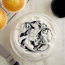 If working with food coloring confuses you, we're here to help! Black Food Coloring 32 Oz