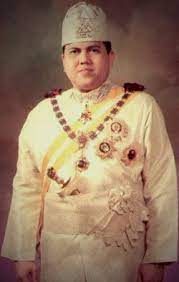 Perisytiharan ini diluluskan sebulat suara oleh majlis perajaan kelantan yang bersidang pada hari ini. Sultan Ismail Petra Ibni Almarhum Sultan Yahya Petra Wikipedia Bahasa Melayu Ensiklopedia Bebas
