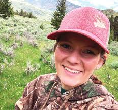 Powell woman marks Earth Day by cleaning up at home