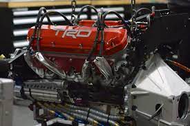 I think its really cool that it uses canted valves. Trd Team 5