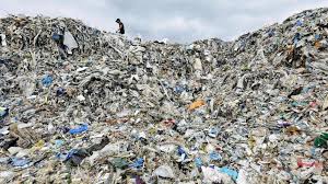 Plastic pollution is one of the most visible and most prolific threats facing our ocean today, and requires truly bold and ambitious action. Coalition Urges U S Congress To Pass Legislation To Address Plastics Pollution