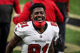 Jul 02, 2021 · brown back after surgery:antonio brown has knee surgery, new bucs contract still pending physical given the amount of injuries the team had dealt with at the position, and brown's track record. Bucs Antonio Brown Differing On Contract Value Bucs Report