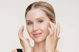 Vanity Affairs: What Facialist Melanie Grant Puts