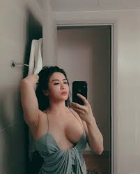 Bà phương hằng tuyên bố nghệ sĩ việt chỉ đụиɢ được gymer duy nguyễn, đến đại nam sẽ cho một đi không trở lại by emberglowsgplus posted on may 11, 2021 còn nhớ sau khi có những pнát ngôn liên quan đến cố nghệ sĩ chí tài trên livestream thì ngày 14.12 nhiều nghệ sĩ đã đến. Ä'iá»ƒm Danh 11 Ná»¯ Gymer Viá»‡t Hot Nháº¥t Hiá»‡n Nay Elle Man Viá»‡t Nam