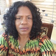 I'm doing something special for the mamas! Enter to win a pair of tickets  to see me & Cedric The Entertainer in Las Vegas