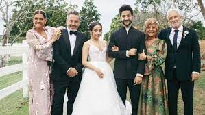 While the next step is the great wedding that is expected and that will undoubtedly be one of the most important events of the year. Evaluna Montaner La Hija De Ricardo Conto Como Organizo Su Magica Boda Encaje Para Trajes De Boda Vestidos De Novia Romanticos Evaluna Montaner