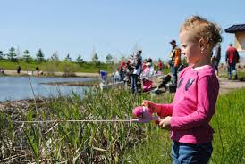 MAFB Kids Fishing Day hooks youngsters
