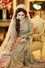 Pin By Shanzay Raza On Bridal Dress Styles Pakistani Bridal Dresses Casual Wedding Dress Pakistani Wedding Dresses