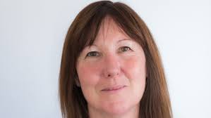 Esther Berry-Benton (@BerrybentonE)