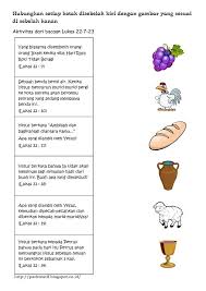 Hana, mengetukkan jarinya di meja resepsionis, menunggu. Bahan Ajar Sekolah Minggu Guru Paud