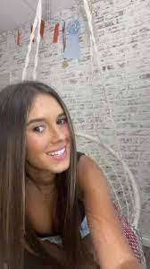 Lilly Yoder's Instagram, Twitter & Facebook