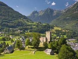 Castle Luz Saint Sauveur Midi Pyrenees France Photographic Print Doug Pearson Art Com Pyrenees Saint Sauveur Paysage