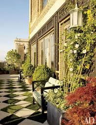 Bette Midler S Light Filled Manhattan Penthouse And Lush Garden Manhattan Penthouse Lush Garden Bette Midler