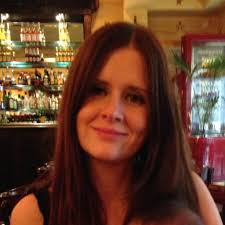 Kelly Howells's Instagram, Twitter & Facebook