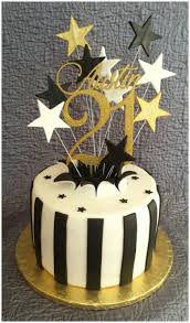 Imagenes De Bizcocho De Cumpleaños Para Hombres 21st Birthday Cake 21st Birthday Cakes 21st Birthday Cake Alcohol 21st Birthday Cake For Girls