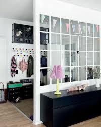 Un long couloir étroit ou, au contraire, un grand espace ouvert sur le séjour. Comment Amenager Une Entree Fonctionnelle Deconome