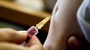 De angst voor de ziekte wordt aangewakkerd, en de risico's van vaccineren worden. Rivm Twijfelende Ouder Met Vragen Over Vaccinatie Serieus Nemen Nos