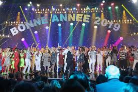 Passionné de cabaret, patrick sébastien a concocté un programme composé des numéros les plus spectaculaires du moment. Le Plus Grand Cabaret Sur Son 31 Les Invites De Patrick Sebastien Le 31 Decembre Sur