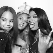Blue Ivy Steals All Attention At Beyonce New Years Eve Party In 2020 Blue Ivy Carter Blue Ivy Beyonce
