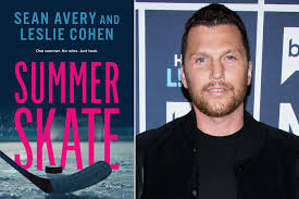 Ex-NHL Star Sean Avery Skates into Romance Novels! 🔥🏒 - Imagen principal del artículo