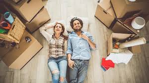 Kaum ist das schlafsofa in die neue wohnung geliefert, lädt sarah sich zu einem kleinen abendessen ein.: Expertentipp So Wird Die Neue Wohnung Schnell Gemutlich