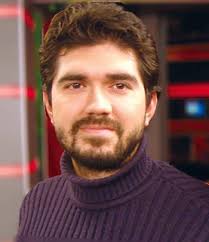 Rasim ozan kütahyalı, 30 nisan 1981 tarihinde i̇zmir'de doğmuştur. Rasim Ozan Kutahyali Home Facebook