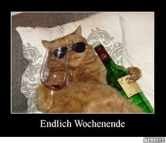 „für ein kleidungsstück, mit dem man das ganze wochenende über auf der couch liegt, hat die jogginghose einen recht ungewöhnlichen namen. unsere 20 lustigen bilder mit sprüchen zum wochenende dürfen frei verwendet werden. Endlich Wochenende Lustige Bilder Spruche Witze Echt Lustig