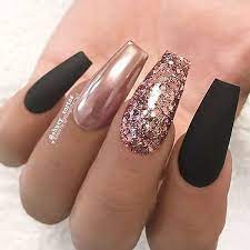 Theglitternail Get Inspired On Instagram Matte Black With Rose Gold Chrome And Glitter On Gold Gel Nails Rose Gold Nails Design Gold Nail Designs