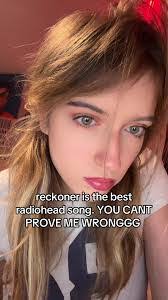 Erika Jaramillo's Instagram, Twitter & Facebook